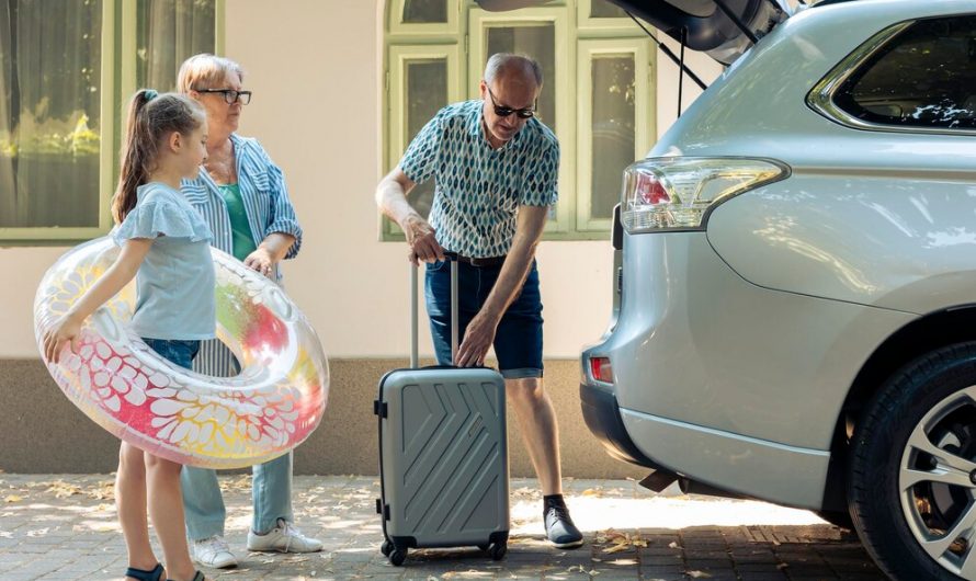 Top 10 Comparativas de Coches Familiares (2025): Espacio, Seguridad y Precio a Fondo
