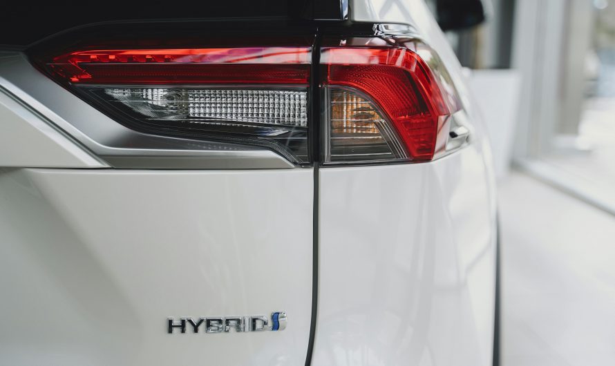 Los mejores modelos de coches híbridos en 2025 por menos de 25.000 €